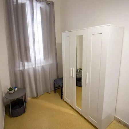 Apartment Attracco *